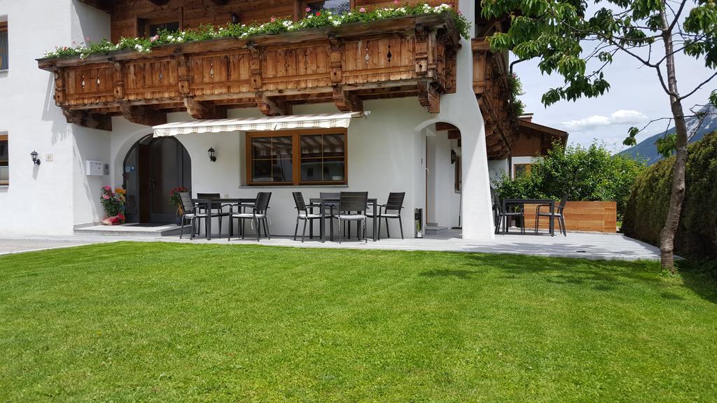 Haus Wally Neustift im Stubaital Exterior foto